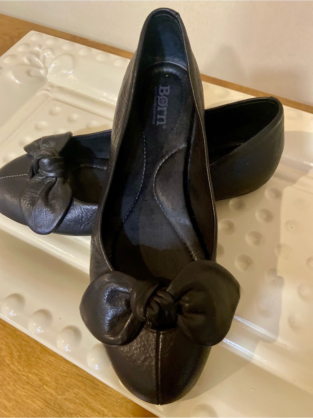 Born Black Leather Knot-Detail Ballet Flats